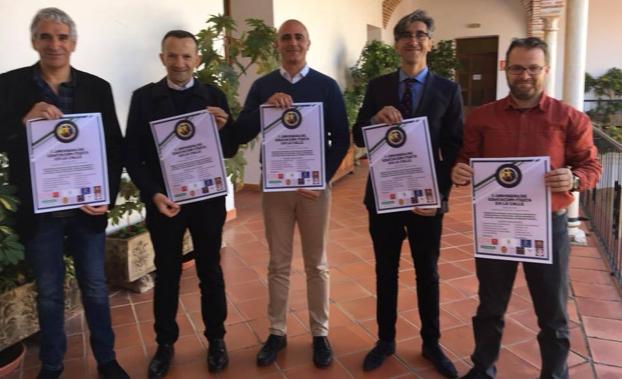 Los participantes en la presentación de esta jornada en el Ayuntamiento Cedida