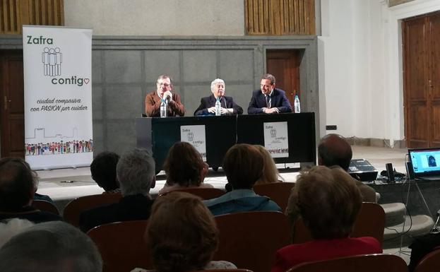Un momento de la presentación del royecto en Santa Marina 
