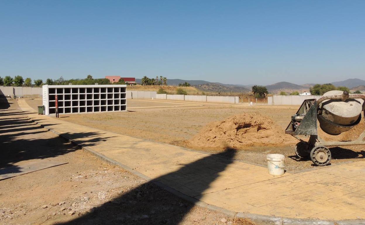 Obras en el cementerio 