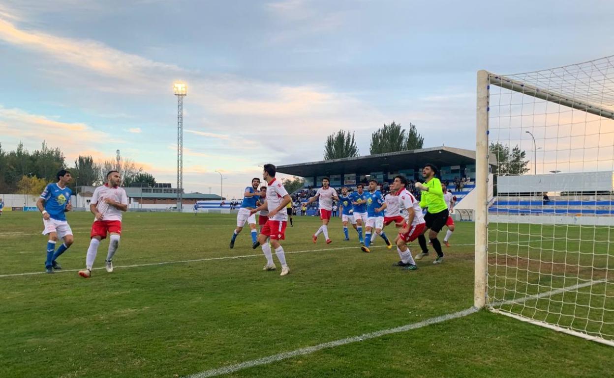 Partido anterior entre el Zafra Atlético y el Gran Maestre 