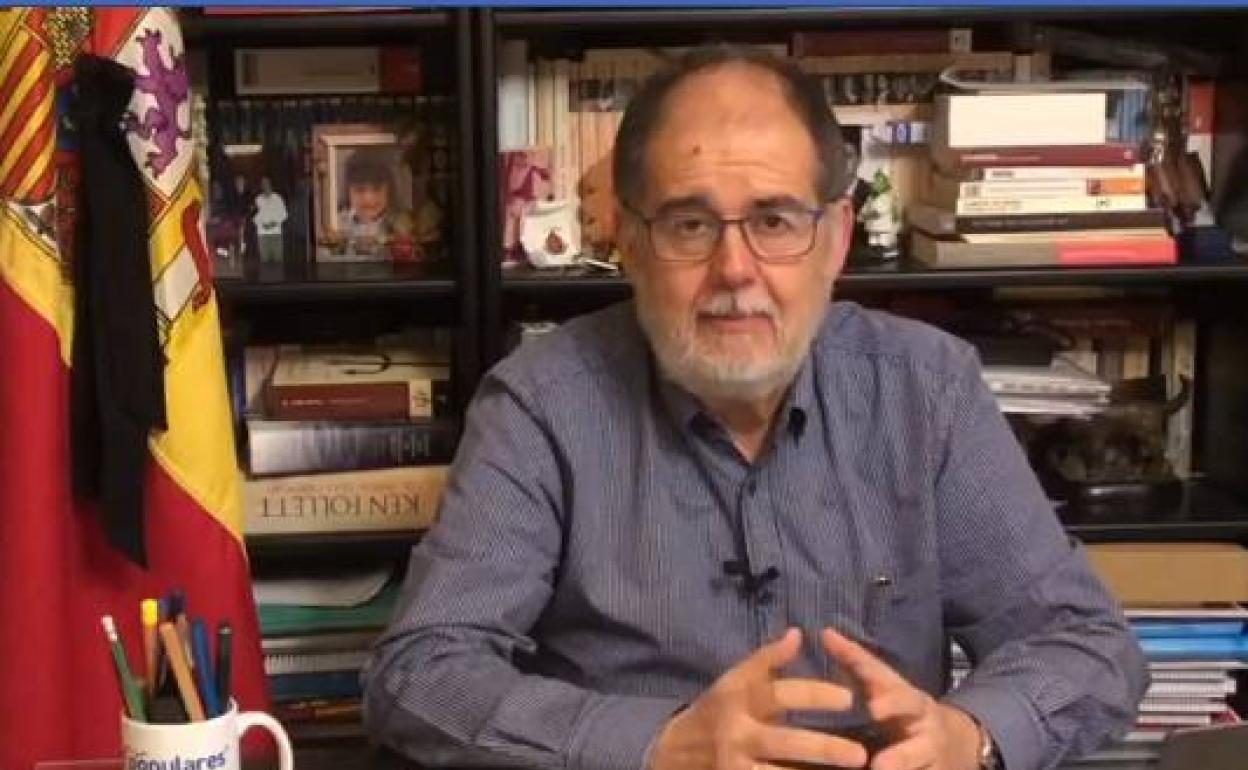 Juan Carlos Fernández, portavoz del PP en un vídeo difundido explicando la propuesta 