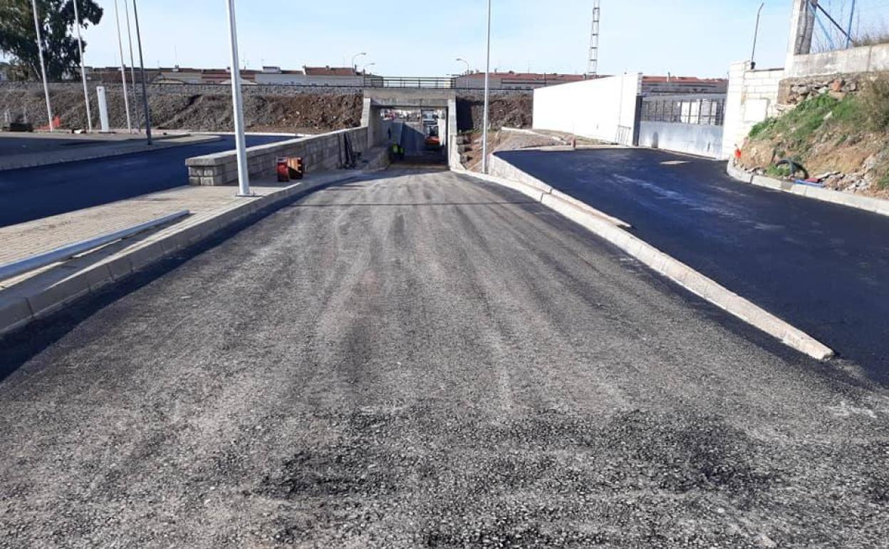 Aspecto del nuevo paso con las obras a punto de finalizar 
