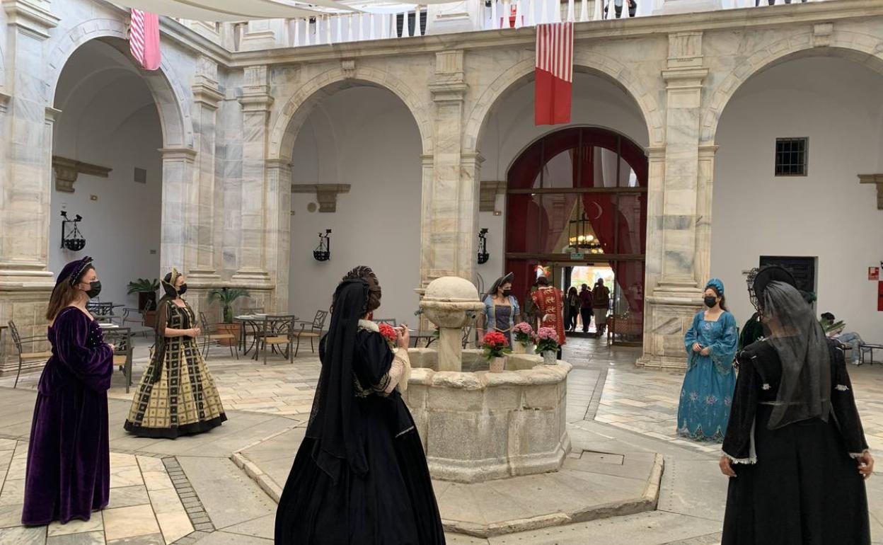 Una de las rutas teatralizadas por el PArador 