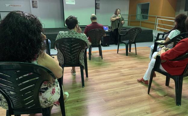 María José Caro explicó el proyecto de Teranga Extremadura en Senegal 