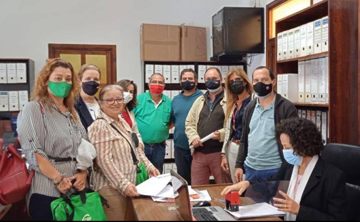 RErepsentantes del comité de Empresa registran la propuesta 