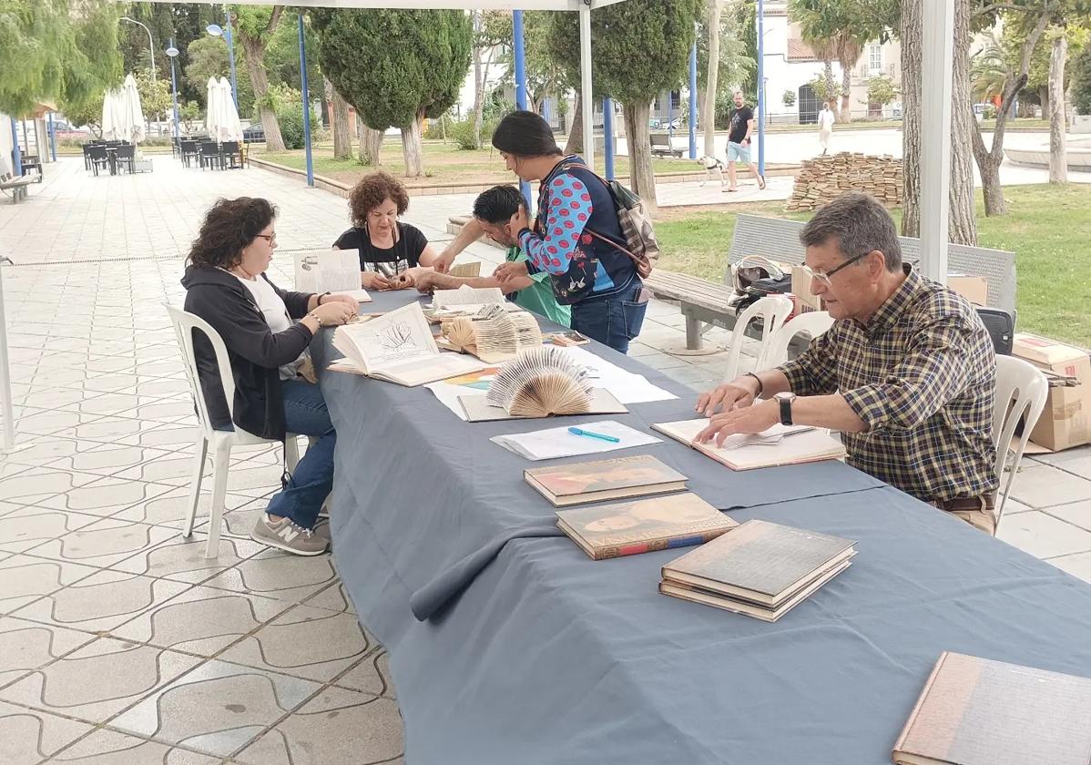 Artea Zafra valora positivamente sus actividades en torno al libro