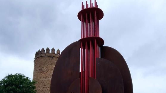 Inaugurada 'La Menina de Zafra', símbolo de la igualdad y contra la violencia de género