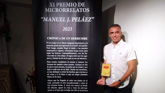 Jesús Navarro Lahera recogió el XI Premio de Microrrelatos por 'Crónica de un derrumbe'