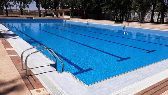 El Servicio Municipal de Deportes abre el plazo de inscripción para los cursos de natación de verano