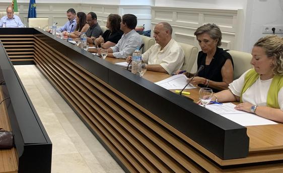 El Equipo de Gobierno de PP y Ahora Zafra desmienten al PSOE respecto a su subida salarial