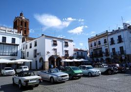 La ruta partió de la Plaza Grande