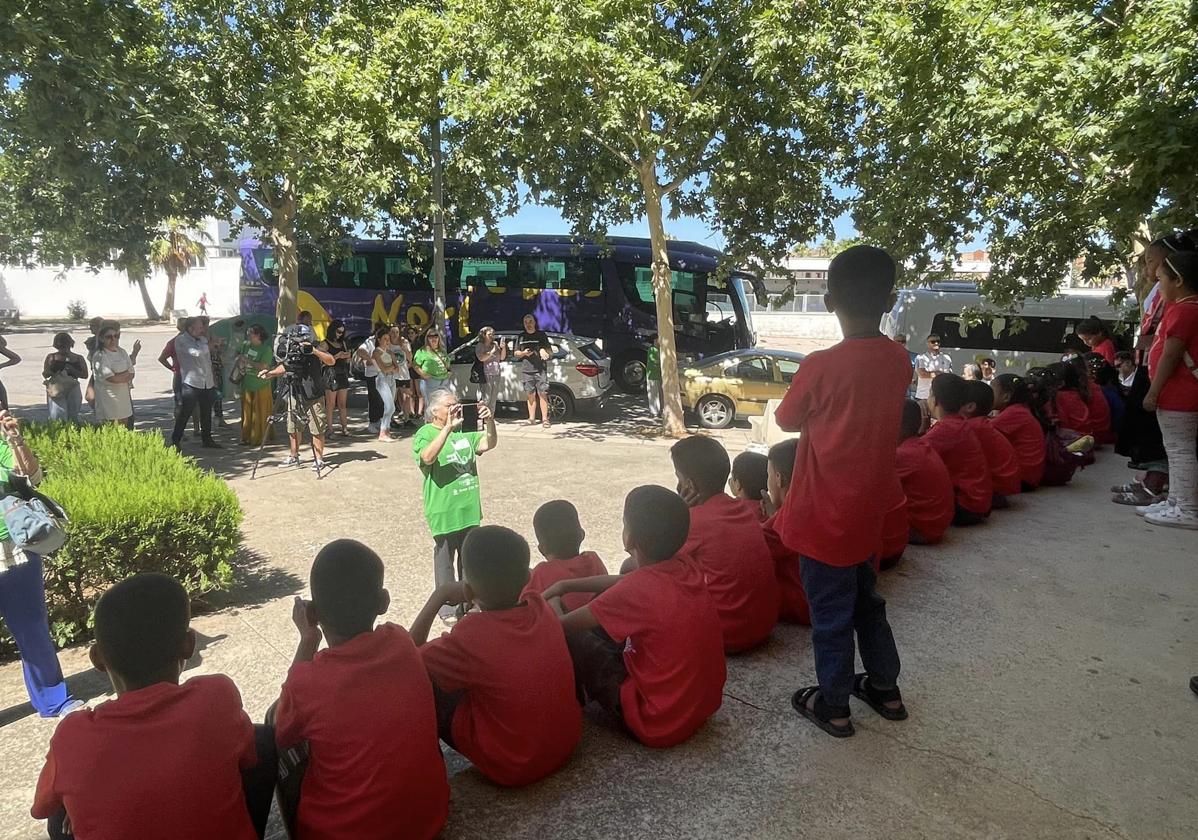 Los niños y niñas saharauis del programa Vacaciones en Paz llegaron a Zafra