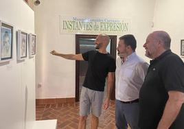 El autor con el concejal y el directo del museo en la inauguración