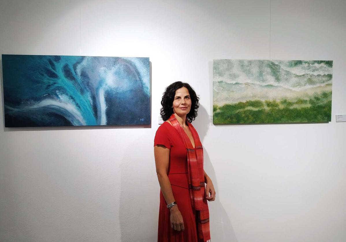 La zafrense Henar Pérez – Zaballos Guillén inauguró su exposición 'Aire, Tierra, Agua y Fuego'