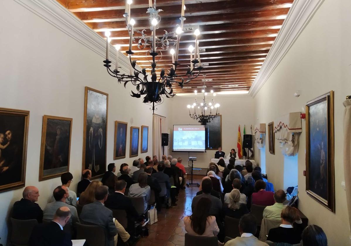 La Academia del Partal celebró su XII Encuentro Científico y habló de restauración y patrimonio