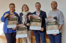 Los implicados en la organización del evento durante su presentación