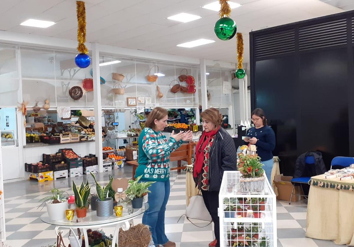 El Ayuntamiento trabaja por la dinamización comercial del Mercado de Abastos con distintas actuaciones