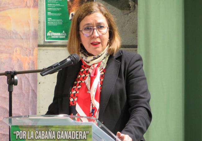 L consejera durante la inauguración de la jornada