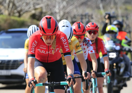 LA vuelta ciclista femenina en una edición anterior