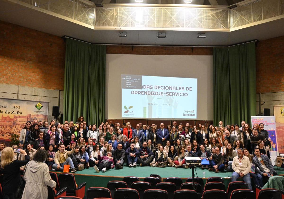 La localidad acogió a escuelas profesionales de toda Extremadura durante las Jornadas Regionales de Aprendizaje-Servicio