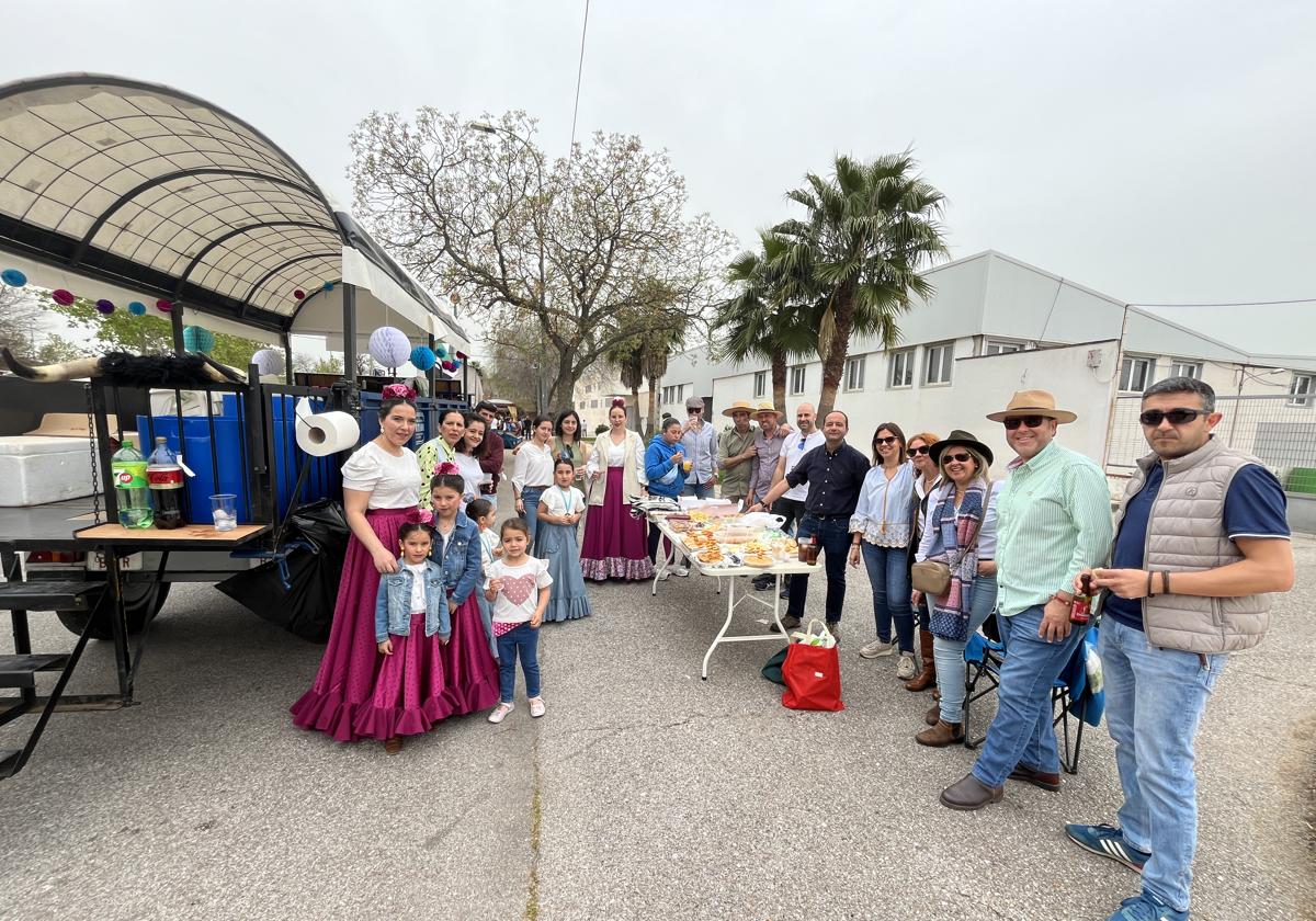 Uno de lso grupos preparadaos para realizar el Camino hasta la ermita