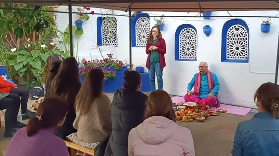 El sacerdote hindú Krishna Kripa Dasa ofició en Zafra una ceremonia del fuego