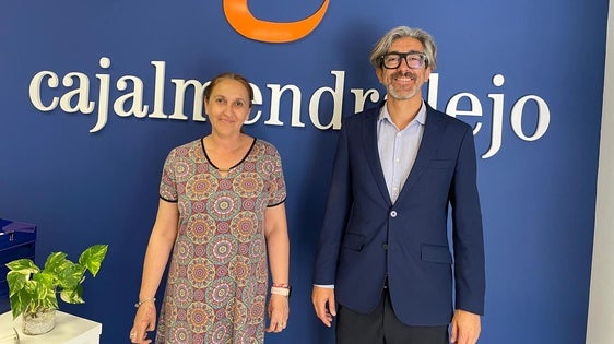 Zafra Solidaria recibe 3.000 euros de Cajalmendralejo