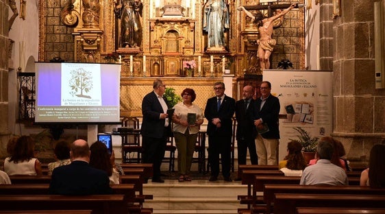 Abierta en el Museo de Santa Clara la exposición 'La botica en la expedición de Magallanes y Elcano'