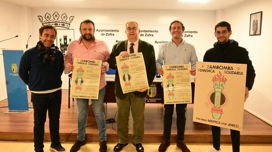 La Hermandad del Santo Entierro celebra el sábado una gran Zambomba Solidaria