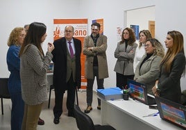 Visita por las instalaciones de la nueva oficina