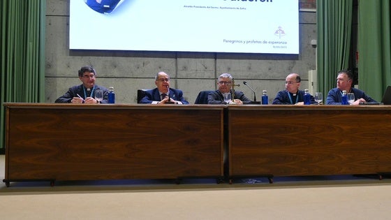 El arzobispo de Mérida-Badajoz se reúne con unos 150 sacerdotes en una asamblea diocesana