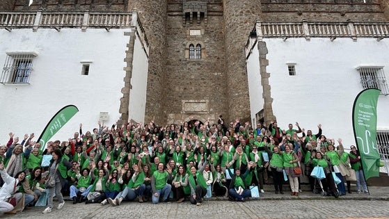 La AECC de Badajoz reunió en Zafra a 170 voluntarios