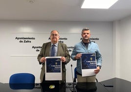 El alcalde y Féliz Soto en la presentación del concierto