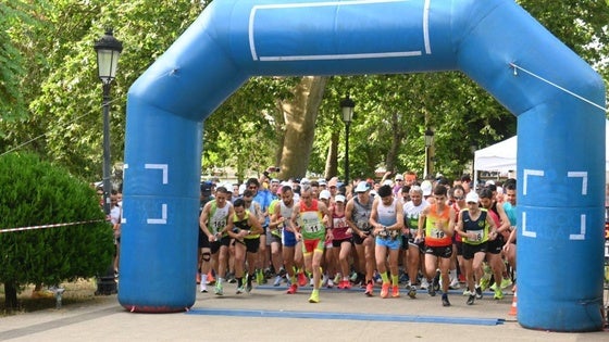 Lázaro Carreño y Patricia Carrasco ganadores absolutos de la II Media Maratón Ciudad de Zafra