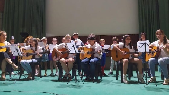 La Escuela de Música clausura su curso con una serie de audiciones en Santa Marina