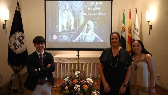 Cecilio Toro aúna historia, fe, emotividad y recuerdos en 'Humildad, 100 años de Hermandad'