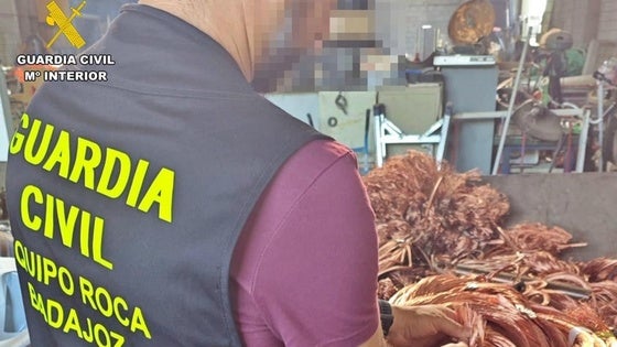 La Guardia Civil investiga el robo de más de 47.000 metros de cable de líneas telefónicas