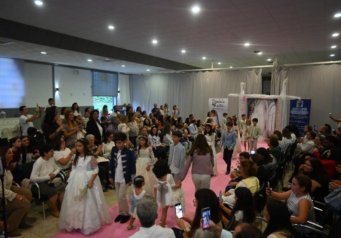 Un momento del desfile