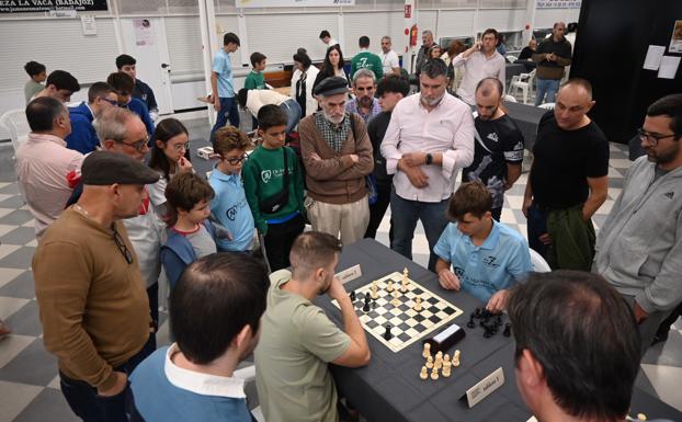 Un momento del torneo de ajedrez