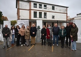 Descubrimiento del busto junto al colegio que lleva el nombre del humnista en Zafra