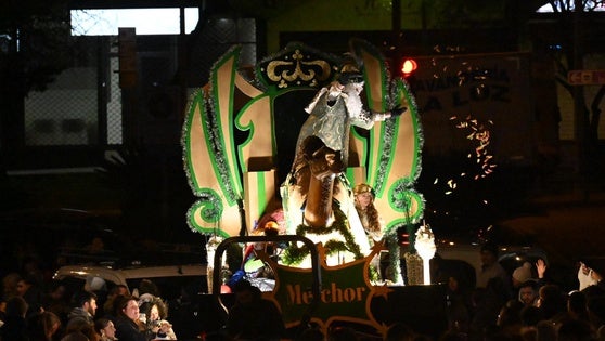 La Cabalgata de Reyes llenó las calles de magia, ilusión, caramelos y juguetes