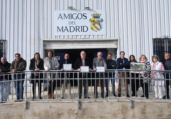 Foto de familia durante el acto