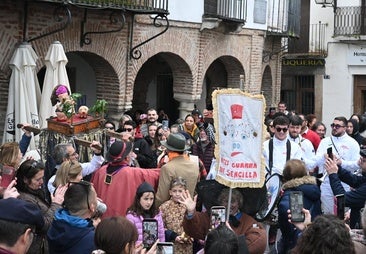 Salida de la procesión de San Guarrín