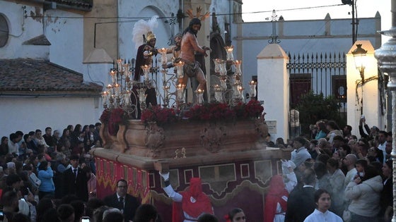 El Martes Santo tuvo como protagonistas al 'Amarrao' y a la Virgen de las Angustias