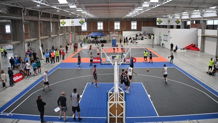 El torneo se trasladó al Pabvellón Felipe VI por la lluvia
