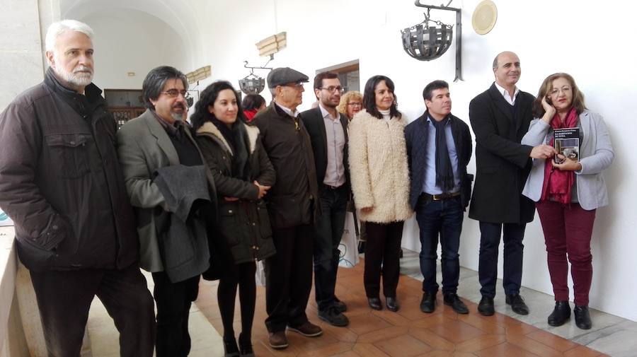 El jurado posa tras dar a conocer el fallo 