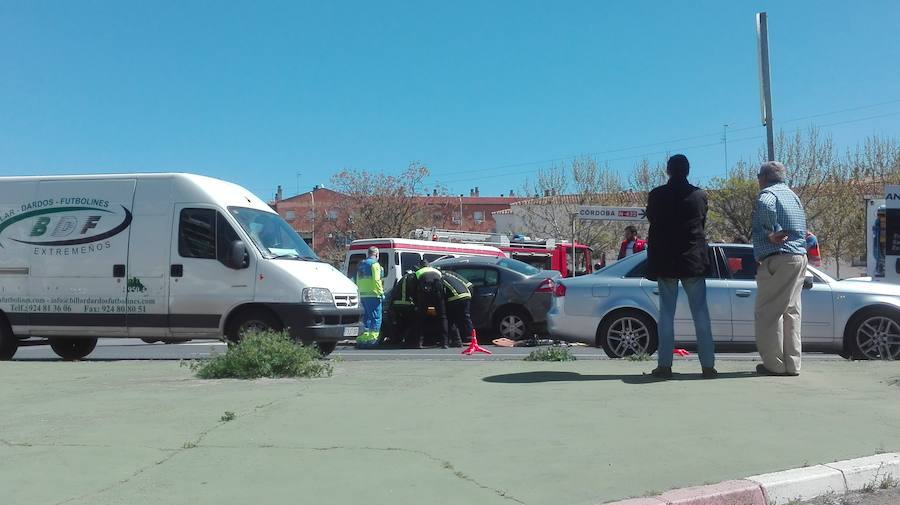 Una mujer herida en un accidente en la Rotonda del Toro
