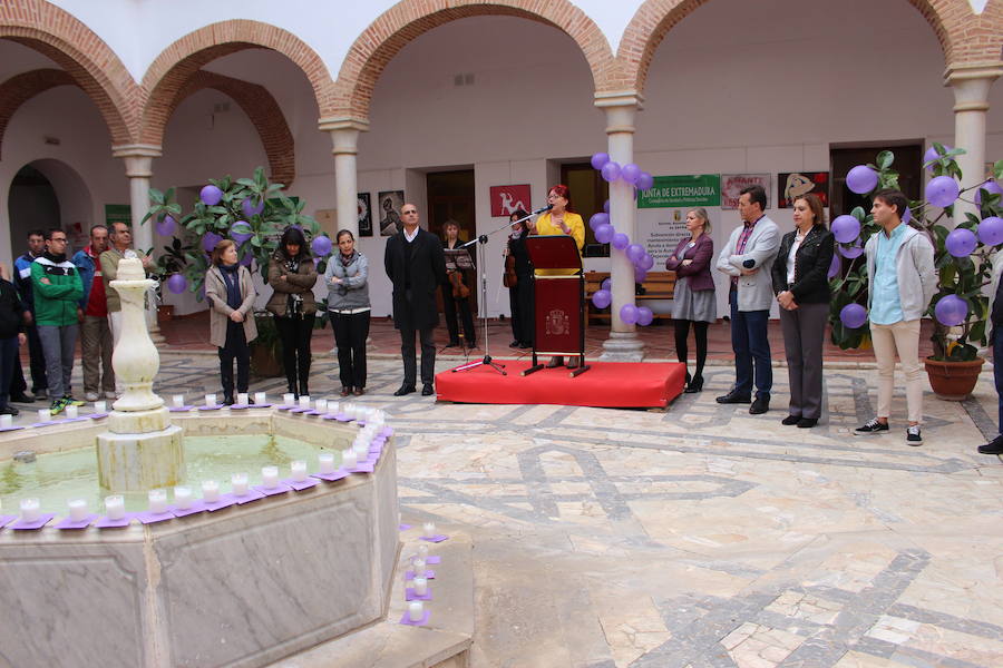 Zafra visibilizó la lucha contra la violencia machista con un homenaje a las víctimas y la lectura de un manifiesto