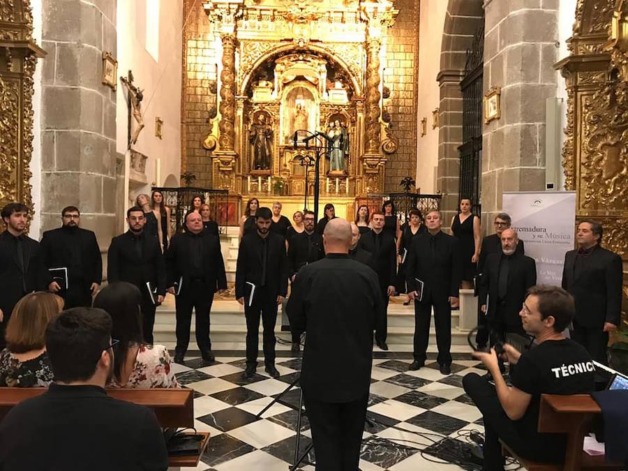 Otoño en el museo se llena con el Coro de Cámara Amadeus