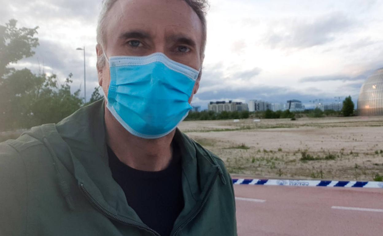 «Bajé a las salas donde había cámaras frigoríficas con víctimas de la covid»
